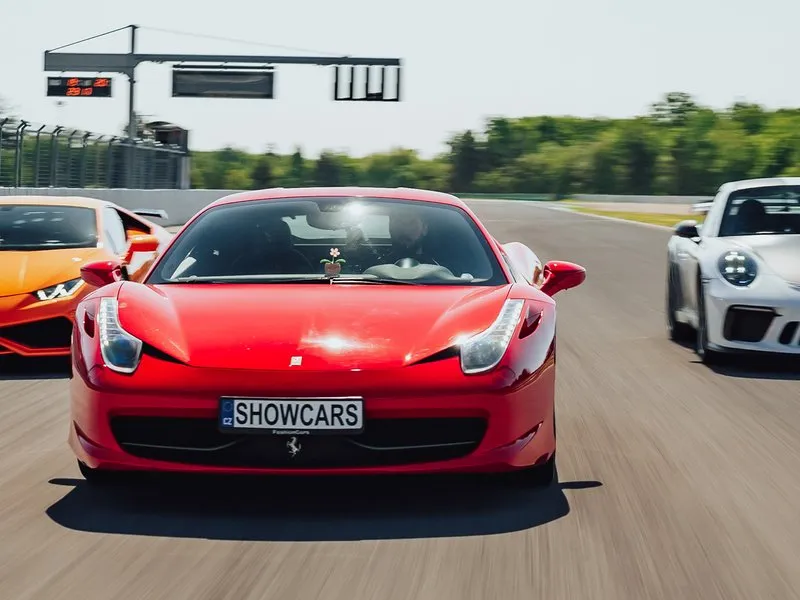 Jízda ve Ferrari 458 Italia na Masarykově okruhu