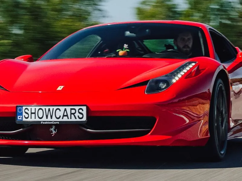 Jízda ve Ferrari 458 Italia na Masarykově okruhu