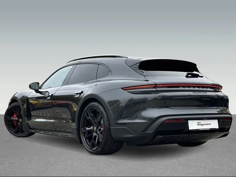 Jízda elektromobilem Porsche Taycan Cross Turismo 4S