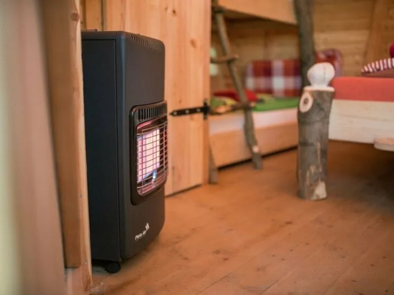 Ubytování v Treehouse pod Ještědem pro 2 + snídaně