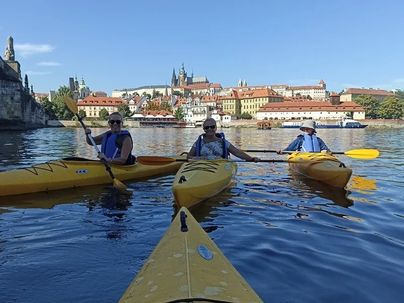 Plavba v seakajaku na Vltavě s instruktorem