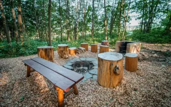 Ubytování v tree housu s vlastní saunou