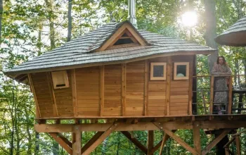 Ubytování v tree housu s vlastní saunou