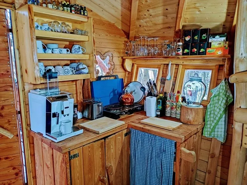 Ubytování v tree housu s vlastní saunou