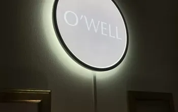 Omlazující kosmetická péče + faceliftingová masáž