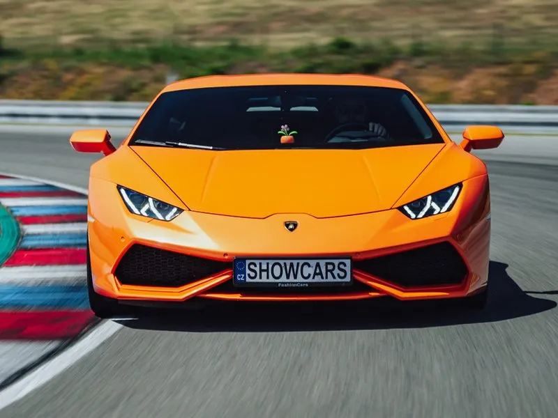 Jízda v Lamborghini Huracán LP610-4 na okruhu Autodrom Most
