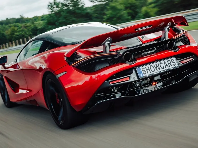 Jízda ve voze McLaren 675LT na okruhu Autodrom Most