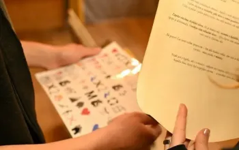 Úniková hra na včelí farmě: Hledání Zlatého úlu