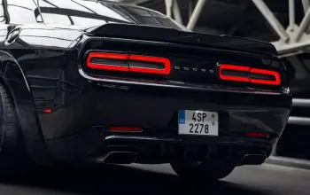 Jízda v Dodge Challenger 2015 Shaker