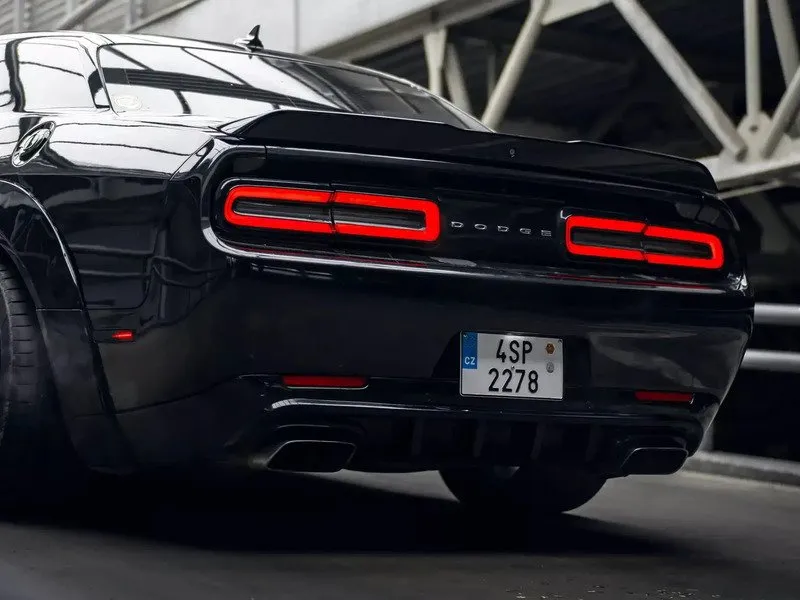 Jízda v Dodge Challenger 2015 Shaker