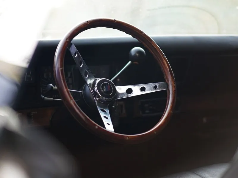 Pronájem veteránu Buick Riviera 1969