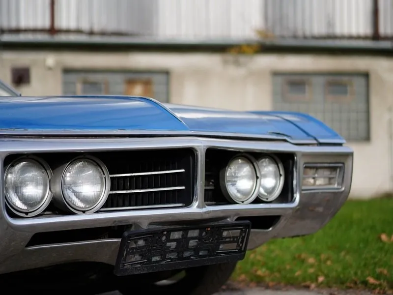 Pronájem veteránu Buick Riviera 1969