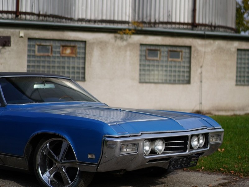 Pronájem veteránu Buick Riviera 1969