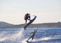 Jetsurfing