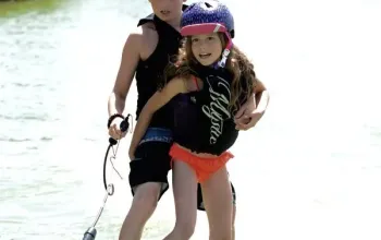 Jetsurfing