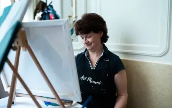 Luxusní brunch s malováním zlatými plátky