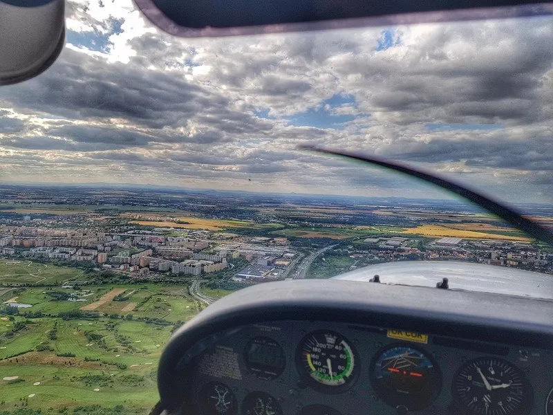 Pilotem letadla na zkoušku: Přistání na letišti Václava Havla