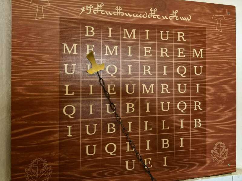 Poselství minoritů: Venkovní úniková hra v Praze