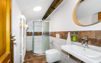 Ubytování v alpské roubence na Šumavě