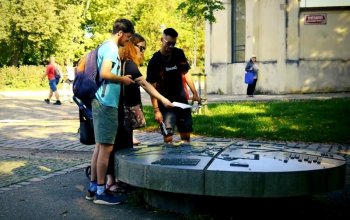 Tajemství času: Venkovní úniková hra v Praze