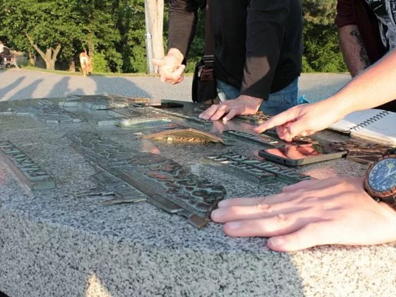 Tajemství času: Venkovní úniková hra v Praze