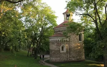 Tajemství času: Venkovní úniková hra v Praze