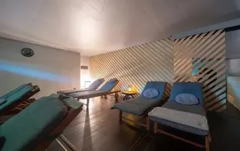 Celodenní vstup do saunového světa + konzultace a drink se saunérem