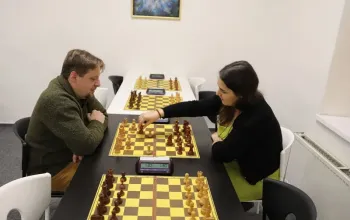 Šachové kurzy a zápasy s mistrem