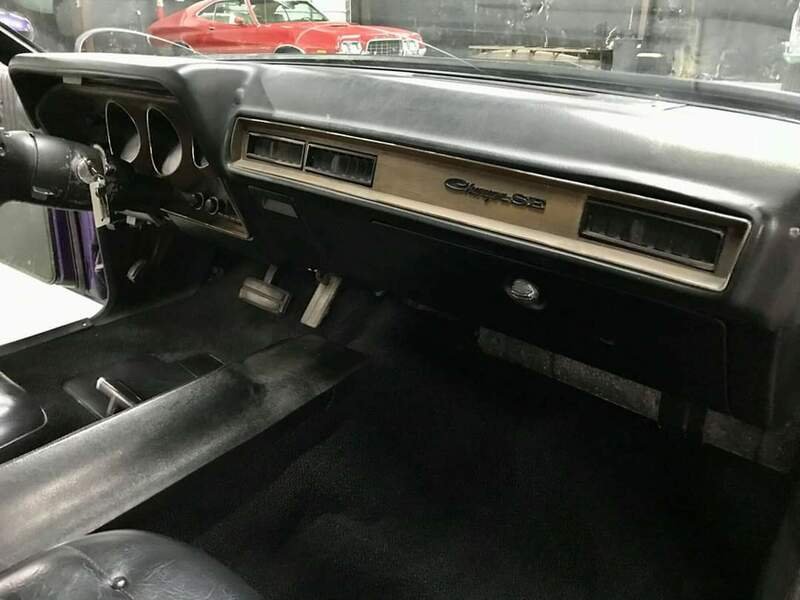 Praha: Adrenalinová jízda v Dodge Charger