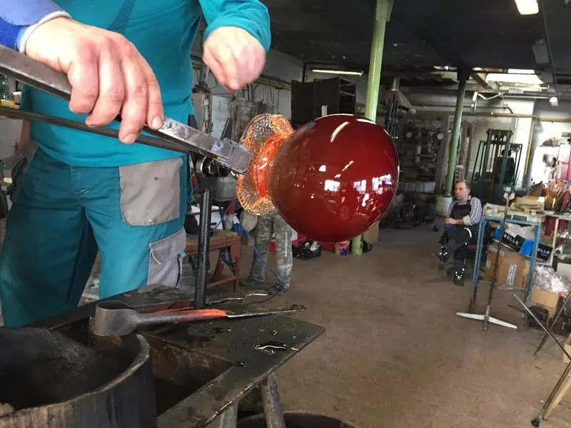 Soukromá prohlídka sklářské hutě v Kamenickém Šenově