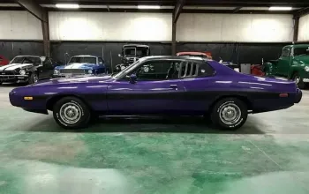 Pronájem supersportu Dodge Charger 1973 Pronájem supersportu Dodge Charger 1973 – dárek a zážitek