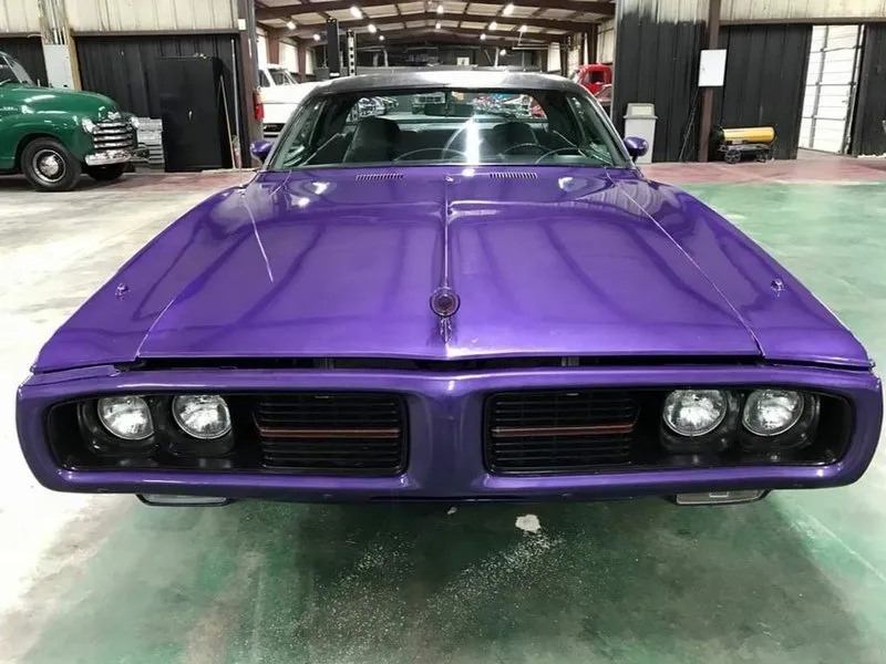 Pronájem supersportu Dodge Charger 1973