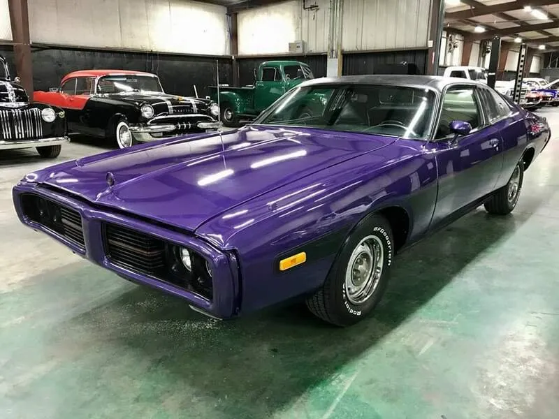 Pronájem supersportu Dodge Charger 1973