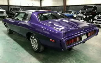 Pronájem supersportu Dodge Charger 1973