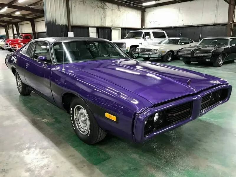 Pronájem supersportu Dodge Charger 1973