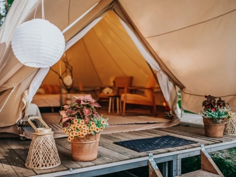 Glamping v Černické oboře