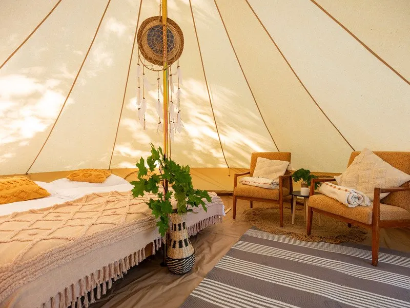 Glamping v Černické oboře