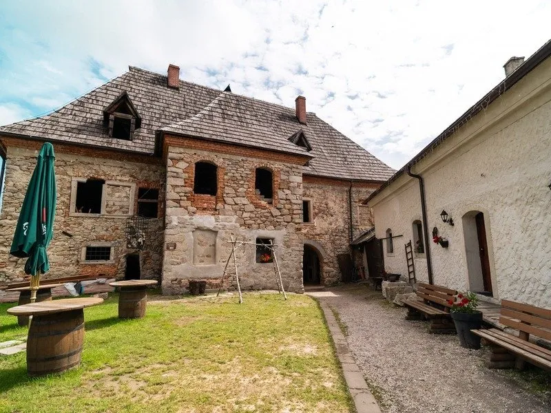 Zážitkový pobyt na hradě Vildštejn se 4chodovou večeří