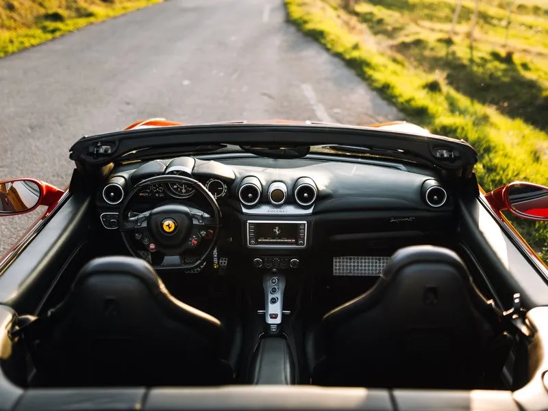 Jízda ve Ferrari California T na Moravě