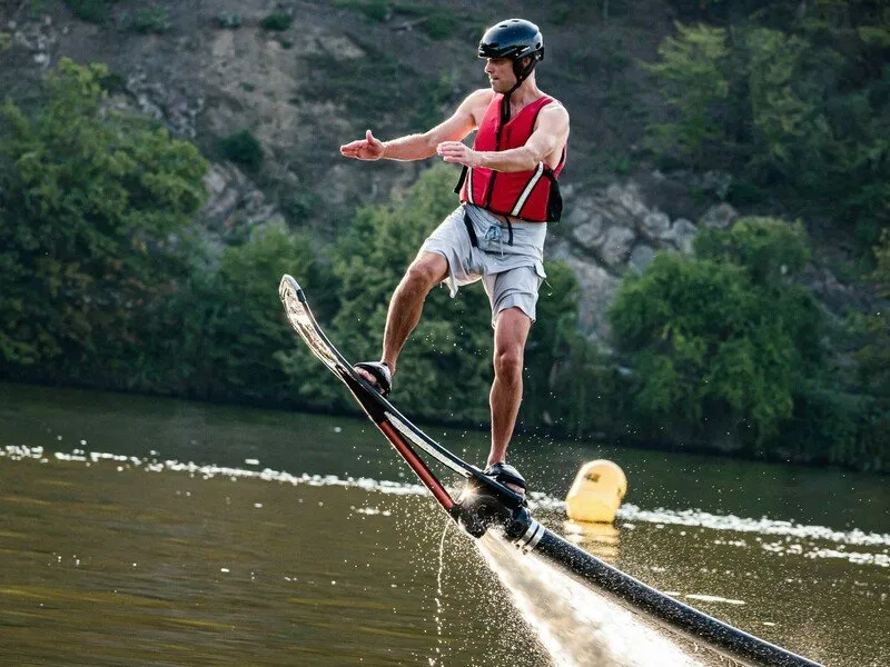Flyboard, Hoverboard nebo Jetpack: Adrenalinový den na vodě