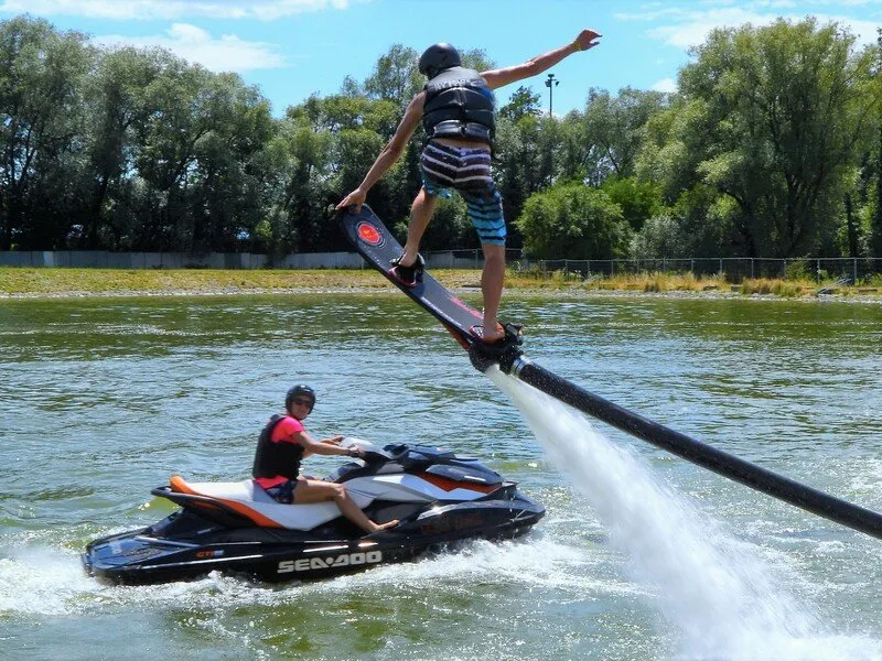 Flyboard, Hoverboard nebo Jetpack: Adrenalinový den na vodě