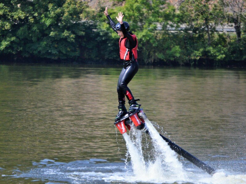 Flyboard, Hoverboard nebo Jetpack: Adrenalinový den na vodě