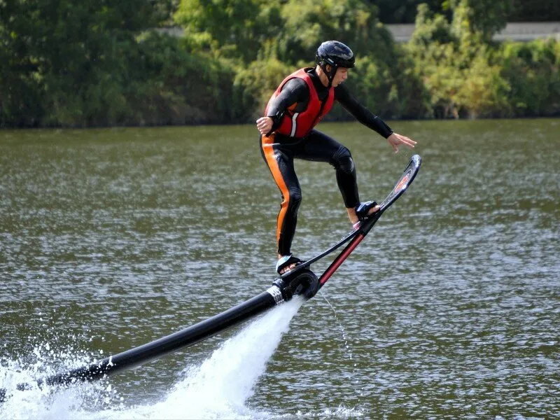 Flyboard, Hoverboard nebo Jetpack: Adrenalinový den na vodě