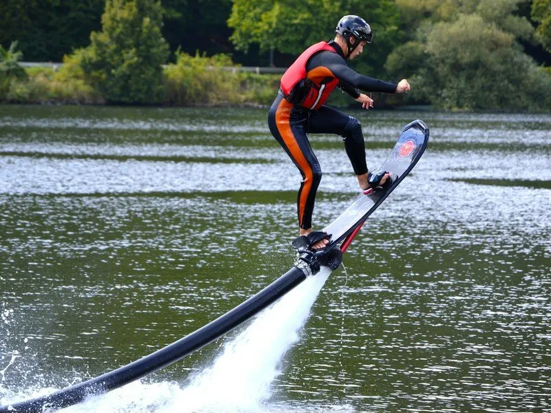 Flyboard, Hoverboard nebo Jetpack: Adrenalinový den na vodě