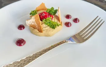 Luxusní obědové menu v oblacích nad Prahou