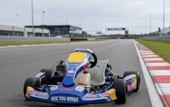 Adrenalinová jízda na okruzích a letištích v motokáře Rotax 125 MAX