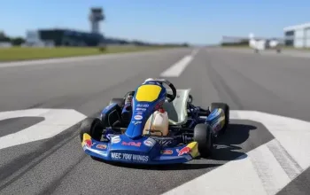 Adrenalinová jízda na okruzích a letištích v motokáře Rotax 125 MAX