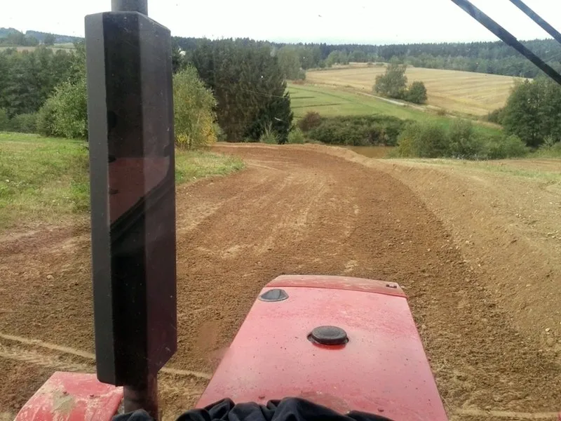 Offroadová jízda traktorem