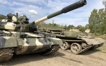 Řízení obrněného bojového tanku T-55