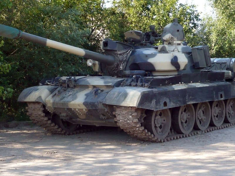 Řízení obrněného bojového tanku T-55